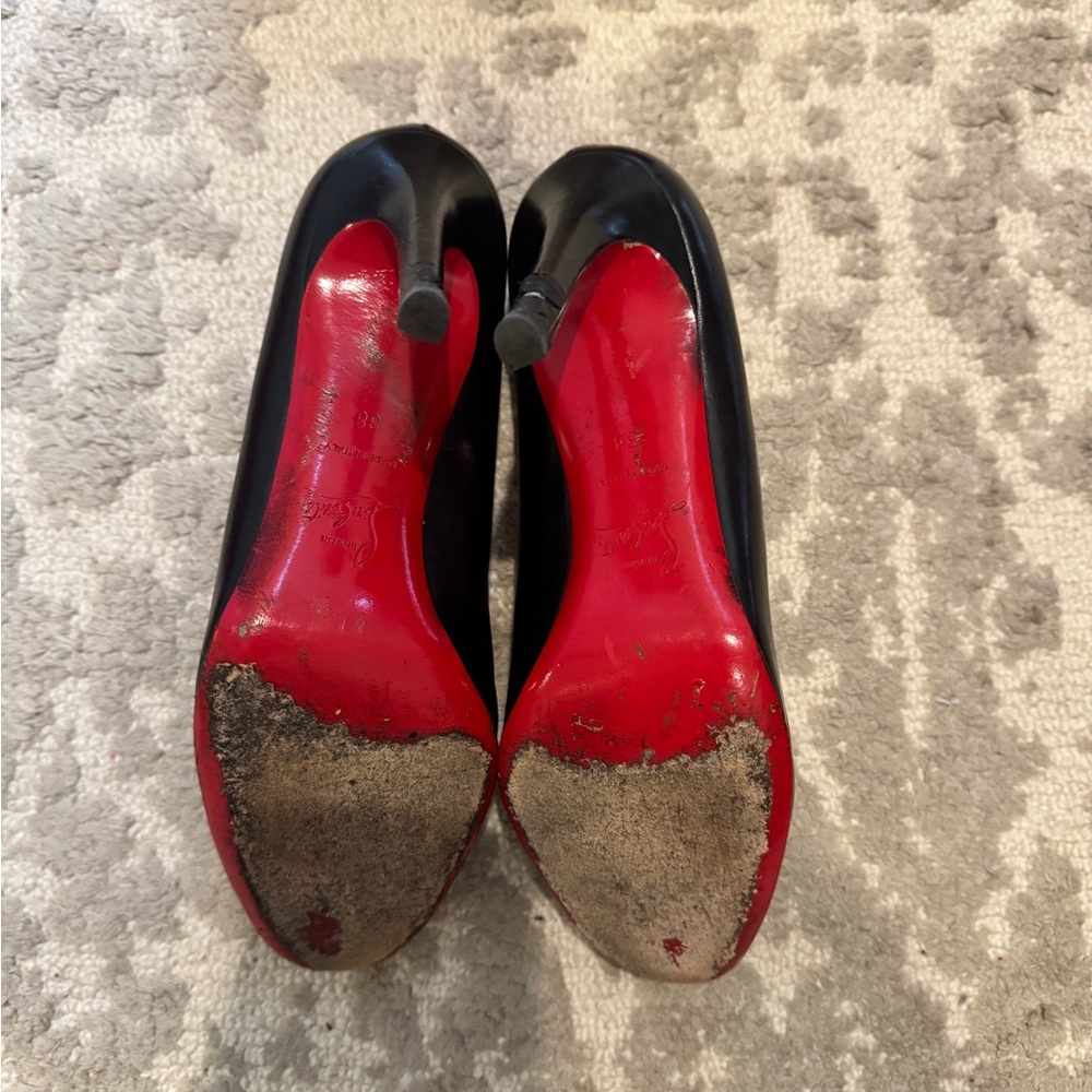 Christian Louboutin Black Round Toe Heels - Picture 4 of 7